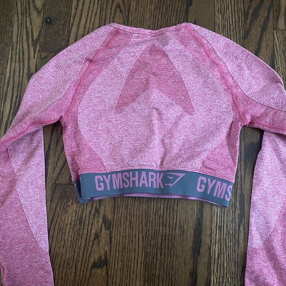 Gymshark Long Sleeve Crop - Picture 2 of 3